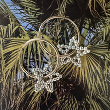 Load image into Gallery viewer, silver disco star hoops