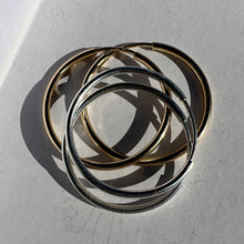 Load image into Gallery viewer, hoop earrings