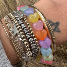 Load image into Gallery viewer, colorful heart bead elastic bracelet
