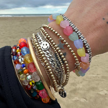 Load image into Gallery viewer, fun beach bracelets
