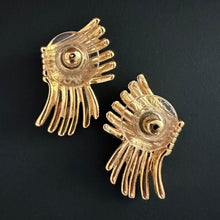 Load image into Gallery viewer, vintage gold tone earrings
