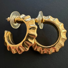 Load image into Gallery viewer, vintage gold tone hoop earrings
