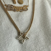 Load image into Gallery viewer, silver disco star pendant