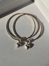 Load image into Gallery viewer, puffy heart hoops