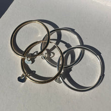 Load image into Gallery viewer, tiny mini heart hoops