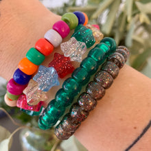 Load image into Gallery viewer, emerald colored plastic pony bead stretchy bracelet
