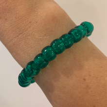 Load image into Gallery viewer, emerald colored plastic pony bead stretchy bracelet
