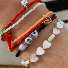 Load image into Gallery viewer, shell heart bead and multi colored seed bead stretchy bracelet 
