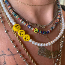 Load image into Gallery viewer, howdy pearl and smiley necklace

